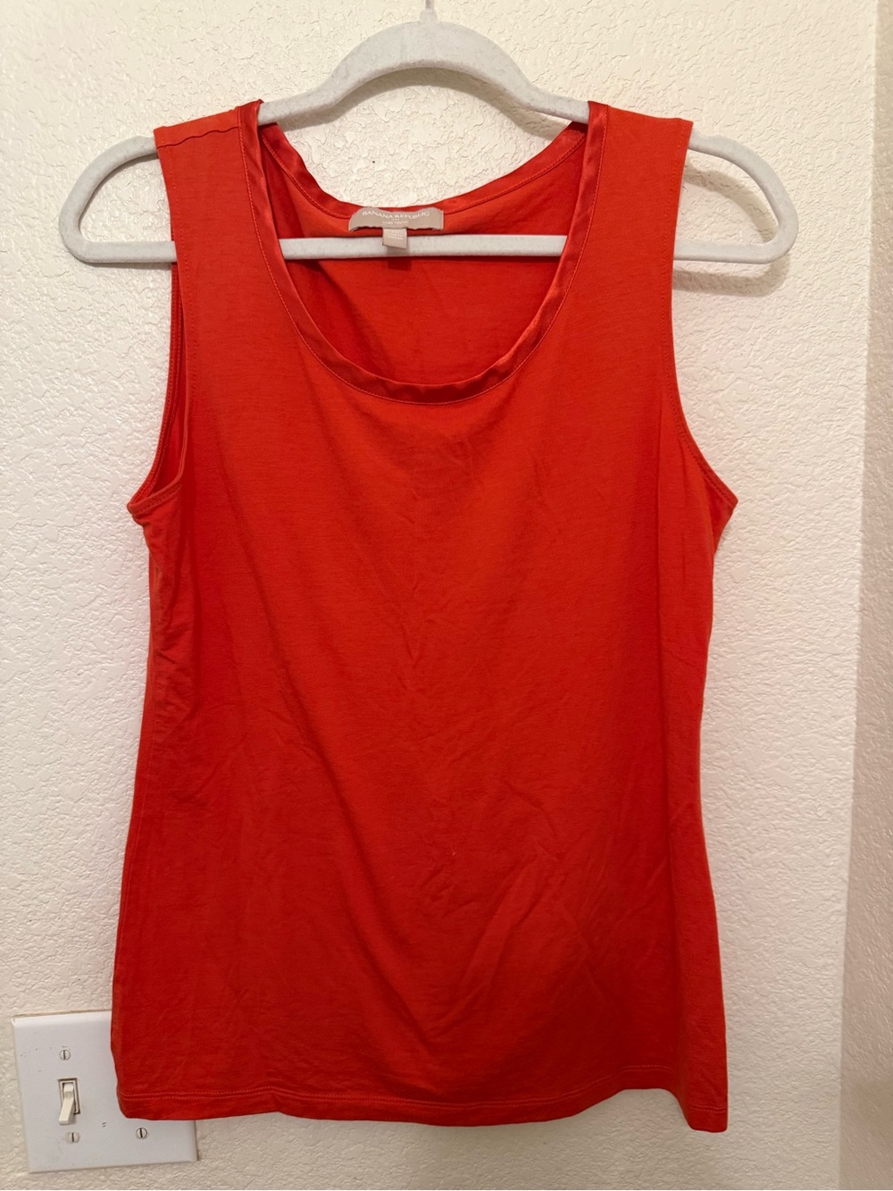 Banana Republic Sleeveless Scoop Tank Top - Orange-Red